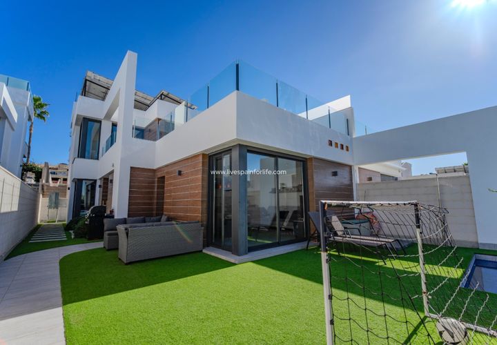 Byhus i Benijofar, Alicante, Benijofar - € 470.000 | Ref: 79146 - foto 1