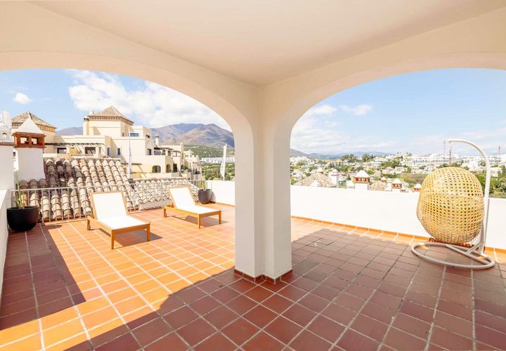Villa i Estepona, Malaga, Estepona - € 470.250 | Ref: CNEW047T3 - foto 1