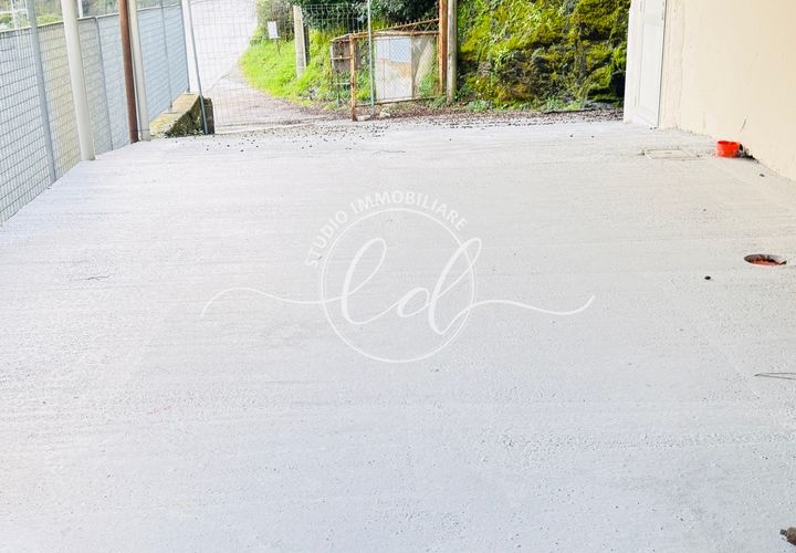 L'establiment comercial a Seravezza, Lucca, Seravezza - € 1.500/mes | Ref: 2667 - foto 1