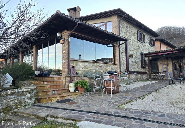 Villa i Gubbio, Perugia, Gubbio - € 450.000 | Ref: PG1919 - foto 1