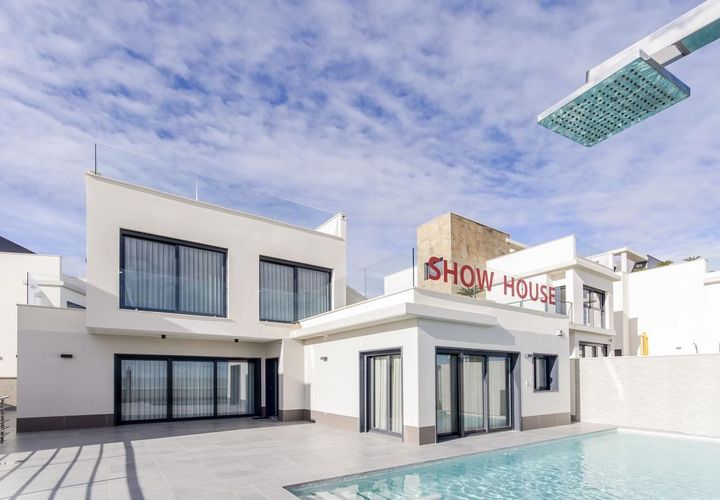 Villa em San Miguel De Salinas, Alicante, San Miguel De Salinas - € 1.250.000 | Ref: 450388__COMPLEX__450/13477 - foto 1