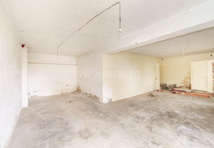 Garage i Belmonte, Castelo Branco, Belmonte - € 30.000 | Ref: 111260052 - foto 1