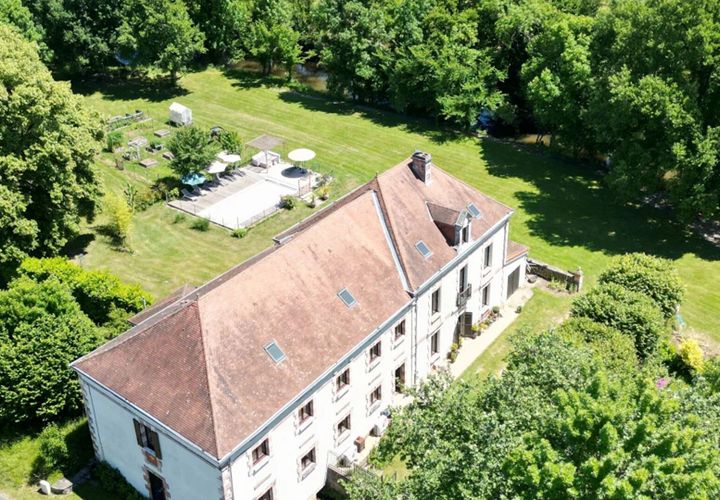Villa a Excideuil, Dordogne, Excideuil - € 544.000 | Ref: GT-4921 - foto 1