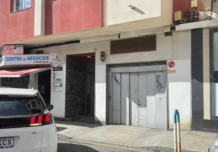 Garage i Torrevieja, Alicante, Torrevieja - € 105.000 | Ref: COR2970-2344 - foto 1
