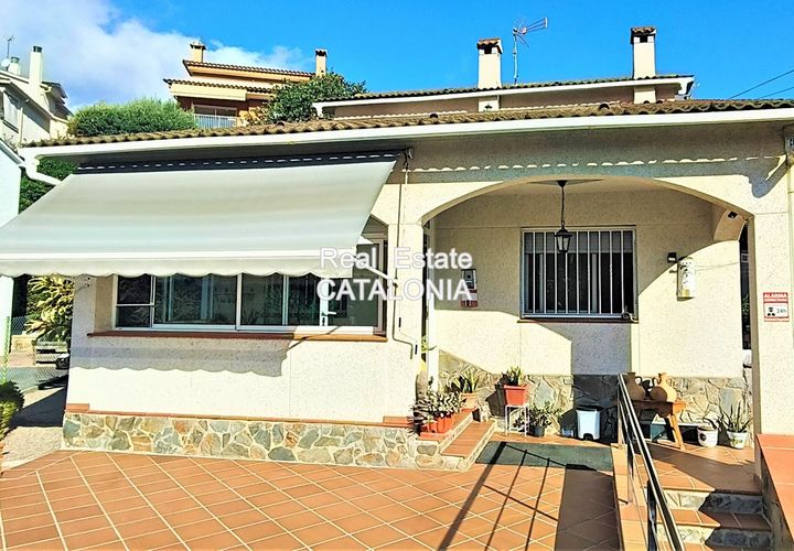 Villa i Lloret De Mar, Gerona, Lloret De Mar - € 525.000 | Ref: VC-4181 - foto 1