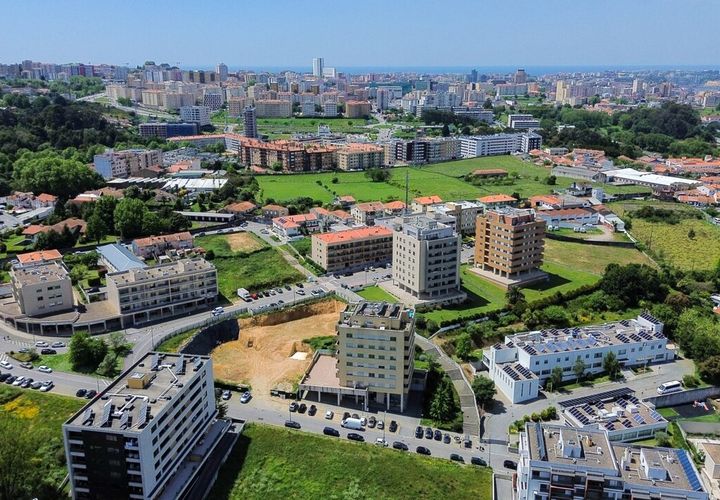 Lejlighed i Oliveira do Douro, Porto, Oliveira do Douro - € 315.000 | Ref: SF-SAFTI:007842 - foto 1