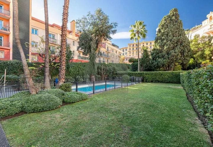 Lejlighed i Menton, Alpes-Maritimes, Menton - € 350.000 | Ref: Y16210 - foto 1