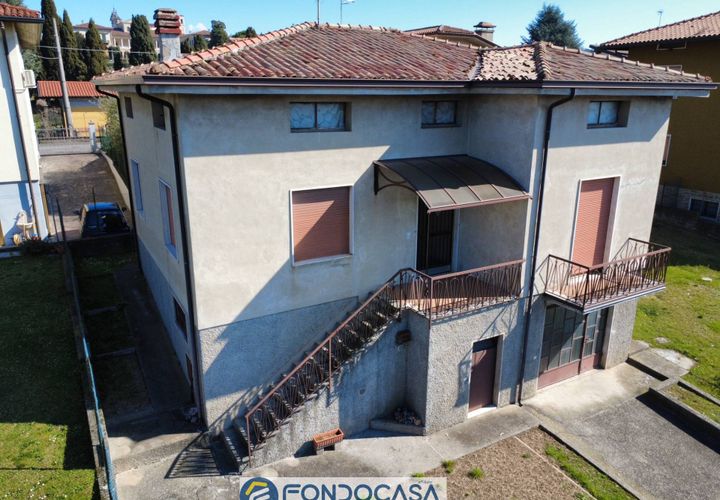 Villa a Erbusco, Brescia, Erbusco - € 240.000 | Ref: Erb.26.RD - foto 1