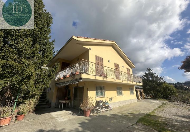 Villa i Sanremo, Imperia, Sanremo - € 430.000 | Ref: 225 - foto 1