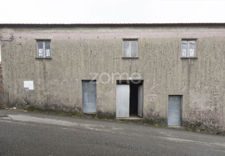 Villa i Sever do Vouga, Aveiro, Sever do Vouga - € 47.000 | Ref: ZMPT586117 - foto 1