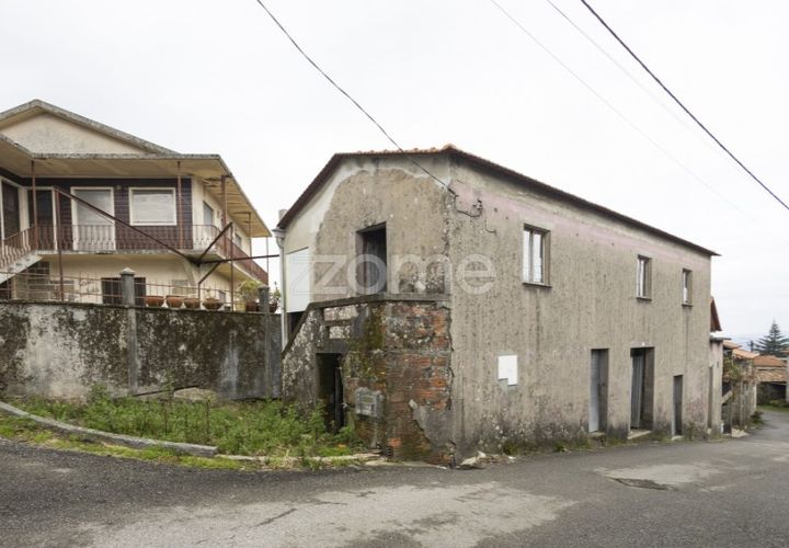 Villa i Sever do Vouga, Aveiro, Sever do Vouga - € 47 000 | Ref: ZMPT586117 - foto 1