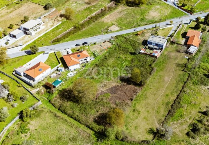 Helårsgrund i Vila Verde, Braga, Vila Verde - € 150.000 | Ref: ZMPT586129 - foto 1