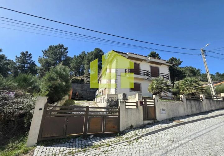 Byhus i Alijo, Vila Real, Alijo - € 295.000 | Ref: LT1461 - foto 1