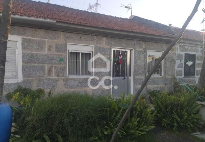 Byhus i Guimaraes, Braga, Guimaraes - € 55.000 | Ref: 336/M/01790 - foto 1