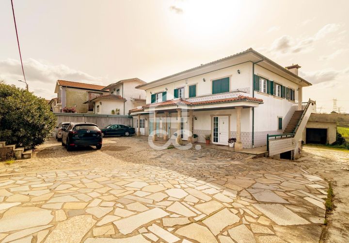 Villa i Serzedelo, Braga, Serzedelo - € 390.000 | Ref: 336/M/01994 - foto 1
