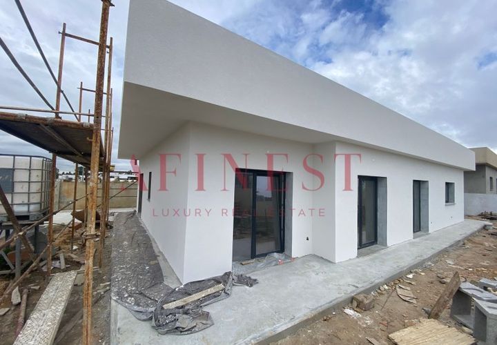 Villa i Quinta do Anjo, Setubal, Quinta do Anjo - € 600.000 | Ref: L0603/26 - foto 1