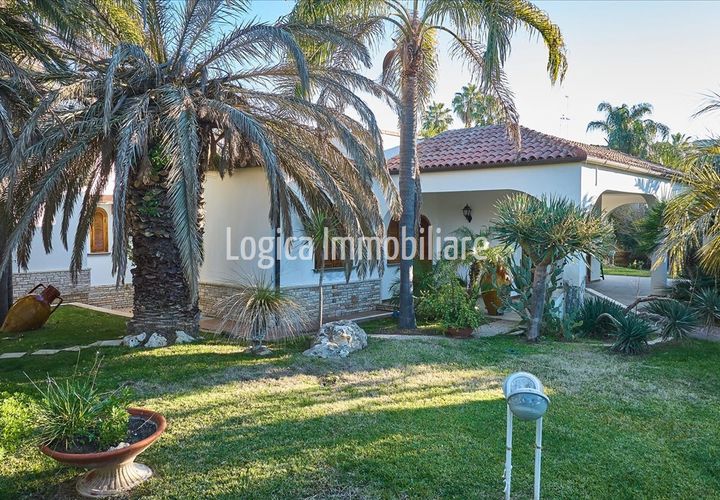 Villa i Lecce, Lecce, Lecce - € 550.000 | Ref: VL396 - foto 1