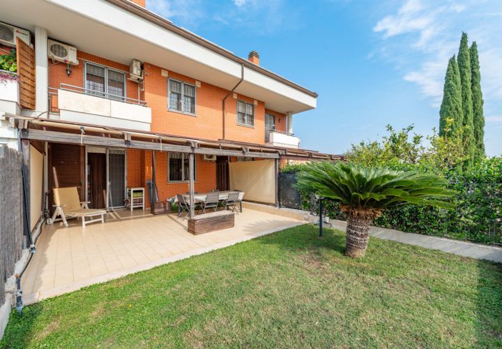 Rækkehus i Rome, Rome, Rome - € 350.000 | Ref: ele19 - foto 1