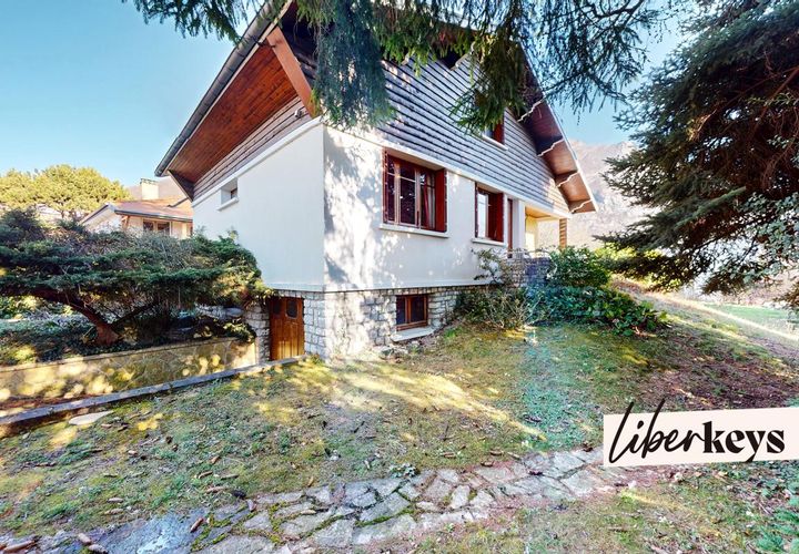 Villa a Saint Egreve, Isere, Saint Egreve - € 399.000 | Ref: DOM18718 - foto 1