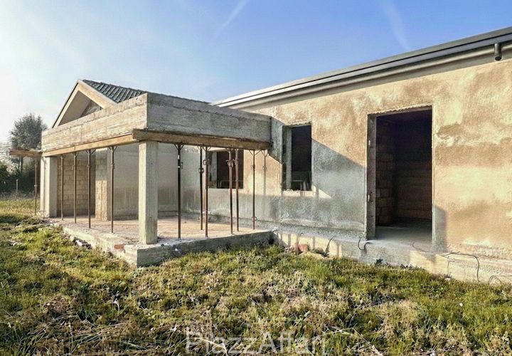 Villa i Legnaro, Padua, Legnaro - € 390.000 | Ref: LEG32 - foto 1
