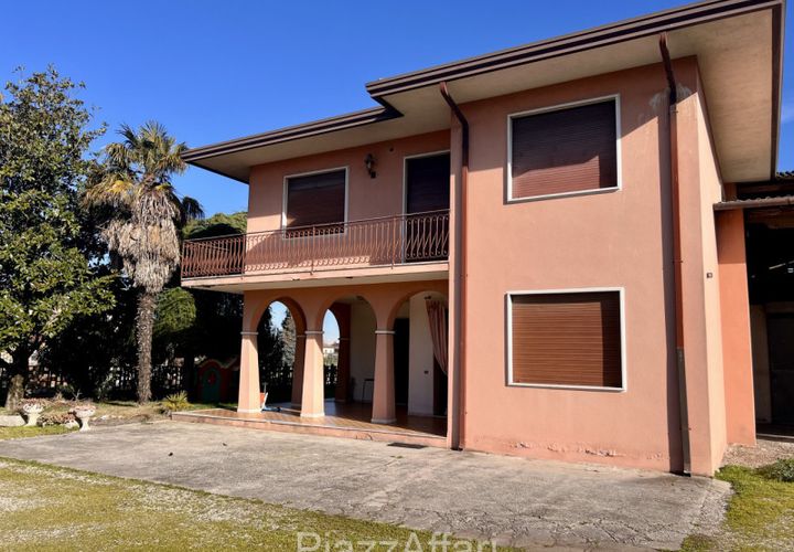 Villa i Codevigo, Padua, Codevigo - € 199 000 | Ref: CODR12 - foto 1