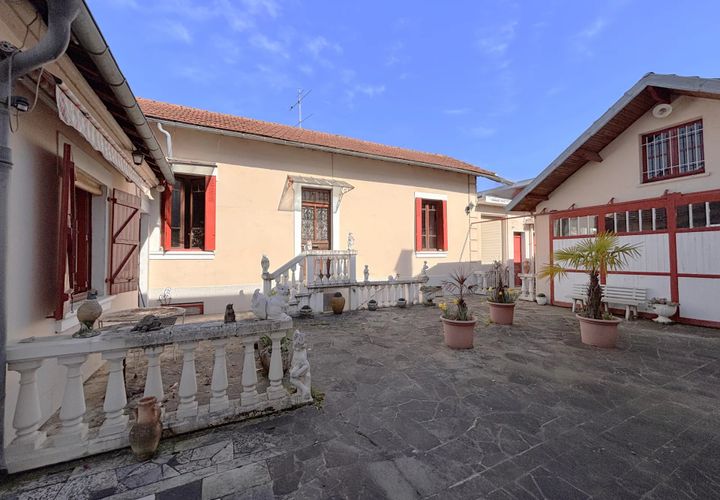 Villa a Tarbes, Hautes-Pyrenees, Tarbes - € 135.000 | Ref: 86465830 - foto 1