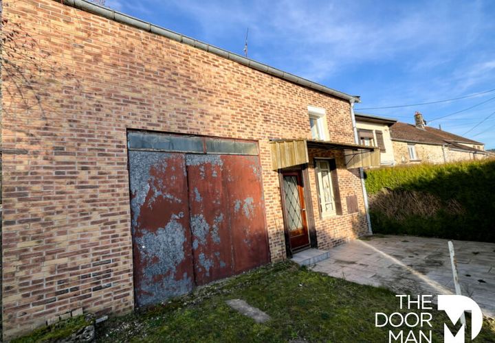 Villa a Vicq, Haute-Marne, Vicq - € 42.000 | Ref: 9645 - foto 1