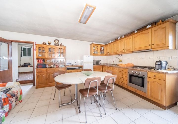 Landsbyhus i Fundao, Castelo Branco, Fundao - € 63.000 | Ref: 111250234 - foto 1