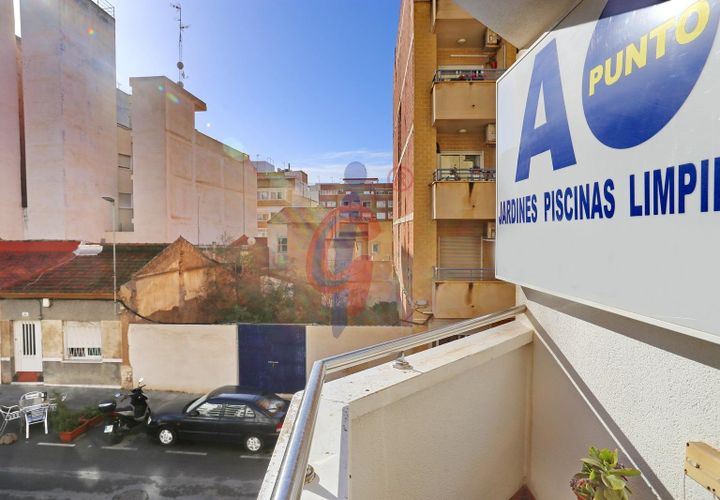 Leilighet i Torrevieja, Alicante, Torrevieja - € 126 950 | Ref: V2669/3481 - foto 1