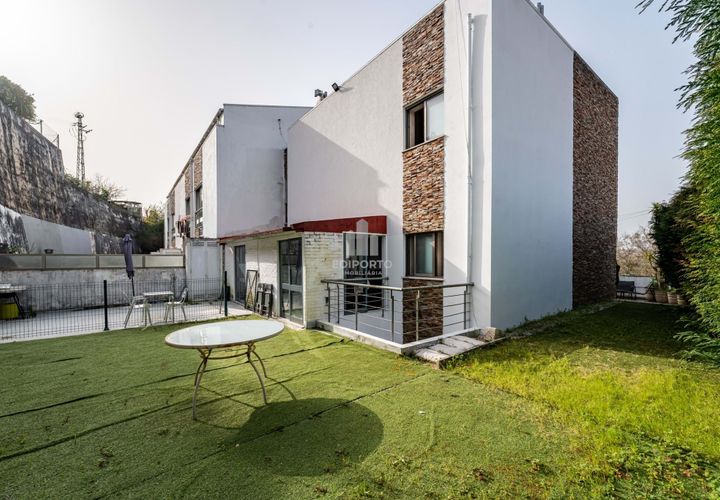Villa i Gondomar, Porto, Gondomar - € 439.000 | Ref: 1701 - foto 1
