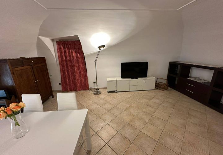 Apartament a Naples, Naples, Naples - € 980/mes | Ref: 22160 - foto 1