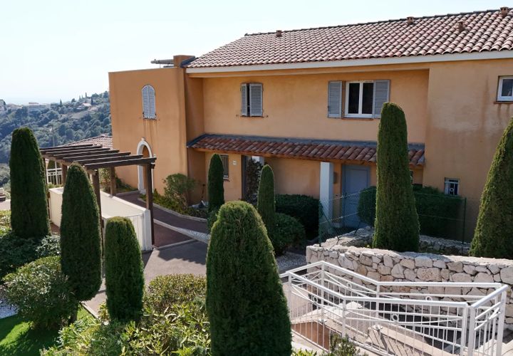 Villa i Nice, Alpes-Maritimes, Nice - € 415.000 | Ref: 86800273 - foto 1