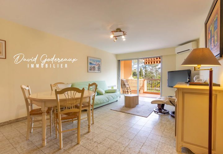 Lejlighed i Saint-Raphaël, Var, Saint-Raphaël - € 276.000 | Ref: 12683 - foto 1