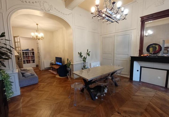 Apartament a Riom, Puy-de-Dome, Riom - € 1.170/mes | Ref: VBHORLOG - foto 1