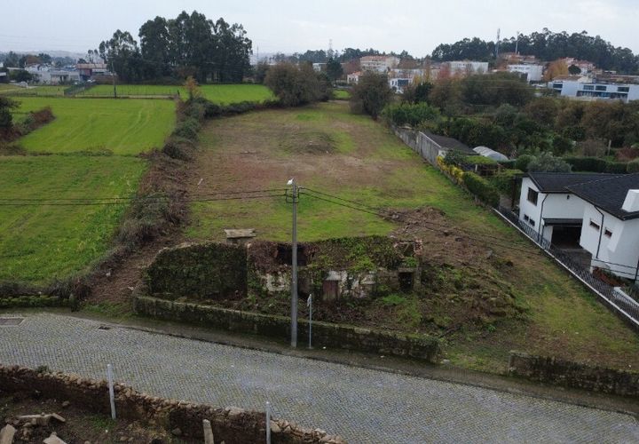 Helårsgrund i Maia, Porto, Maia - € 350.000 | Ref: 11205 - foto 1