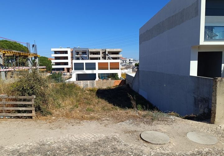 Helårsgrund i Setubal, Setubal, Setubal - € 119.000 | Ref: 10706 - foto 1