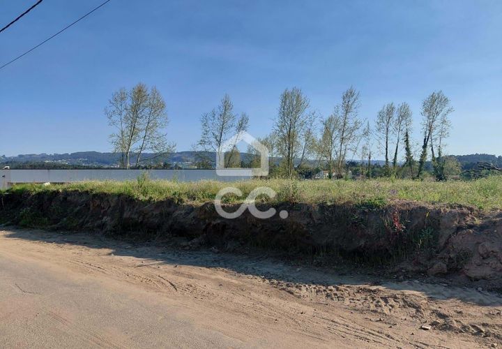 Helårsgrund i Lousada, Porto, Lousada - € 65.000 | Ref: 365/T/03309 - foto 1