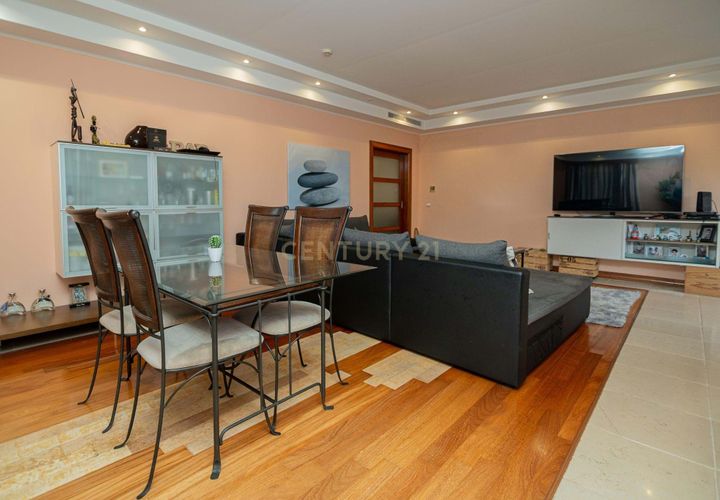 Lejlighed i Estombar, Faro, Estombar - € 375.000 | Ref: C0240-03407 - foto 1