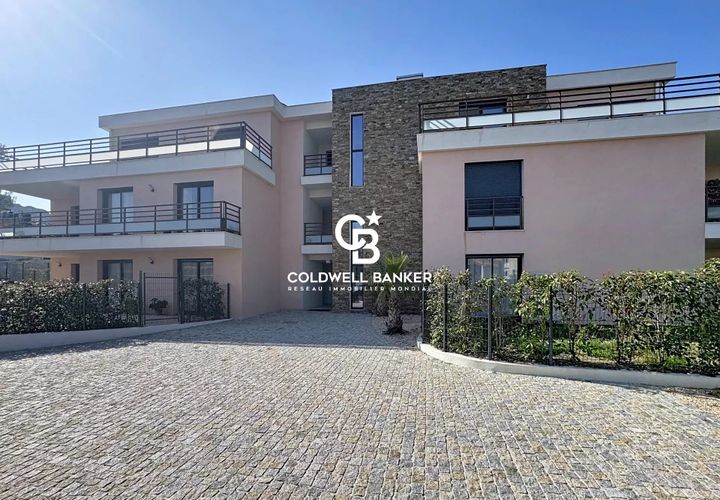 Lejlighed i Saint-Raphaël, Var, Saint-Raphaël - € 698.000 | Ref: 86793838 - foto 1