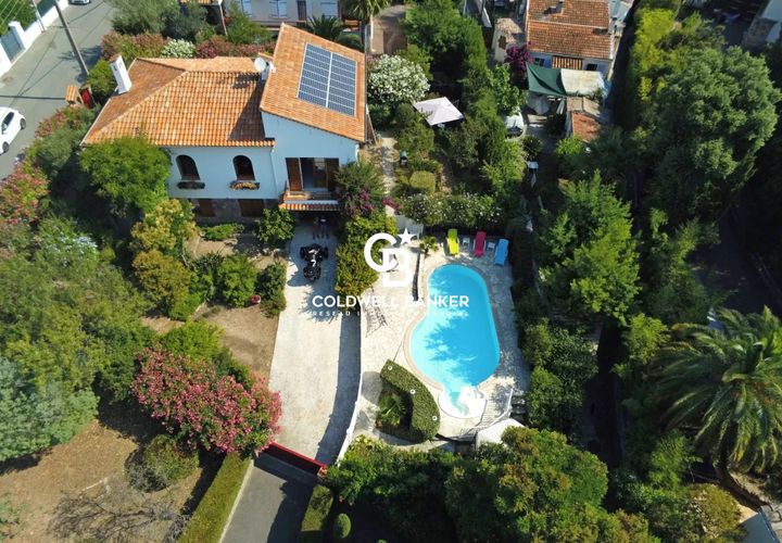 Villa i Saint-Raphaël, Var, Saint-Raphaël - € 1.090.000 | Ref: 83528233 - foto 1
