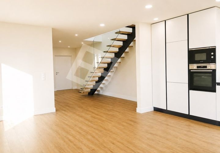 Villa i Aveiro, Aveiro, Aveiro - € 485.500 | Ref: 4404 - foto 1