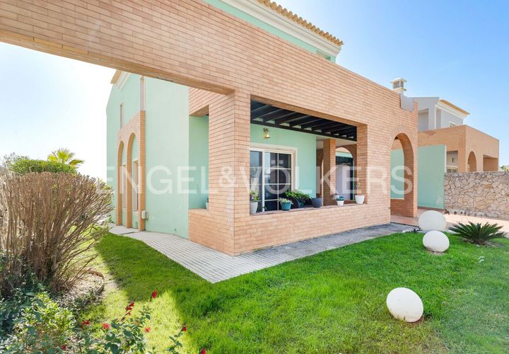 Villa i Almancil, Faro, Almancil - € 779.000 | Ref: W-048DZP - foto 1