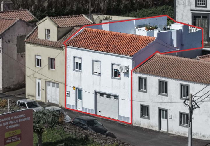 Villa i Horta, Faial, Horta - € 295.000 | Ref: 374260043 - foto 1