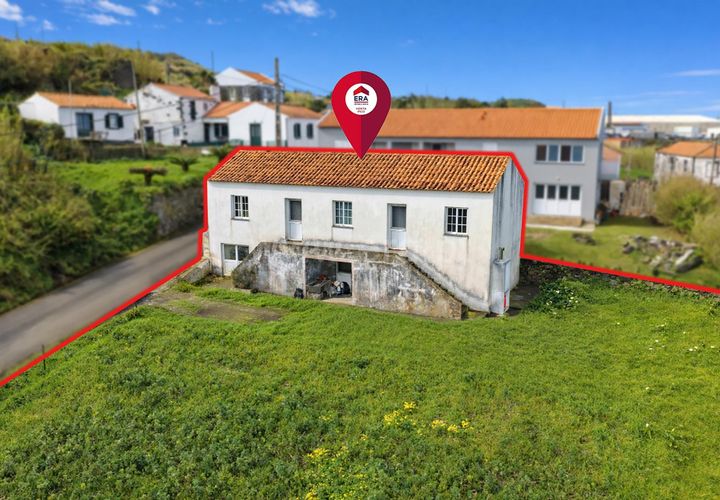 Villa a Horta, Faial, Horta - € 219.000 | Ref: 374260037 - foto 1