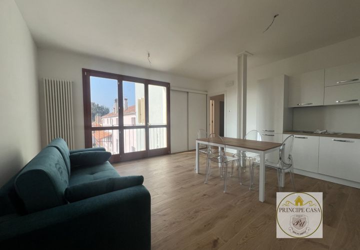 Leilighet i Este, Padua, Este - € 195 000 | Ref: APE66 - foto 1