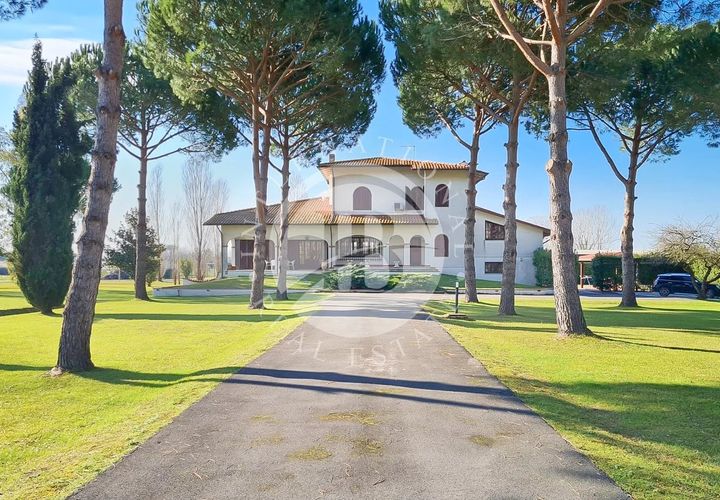 Villa i Pietrasanta, Lucca, Pietrasanta - € 2.400.000 | Ref: IB 651 - foto 1