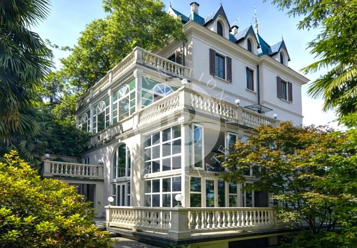 Villa i Luino, Varese, Luino - € 2.950.000 | Ref: IB 774 - foto 1