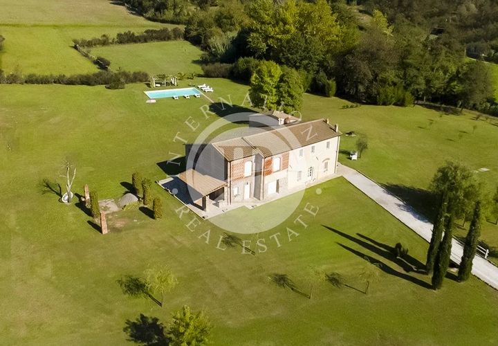 Villa i Lucca, Lucca, Lucca - € 1.550.000 | Ref: IB 387 - foto 1