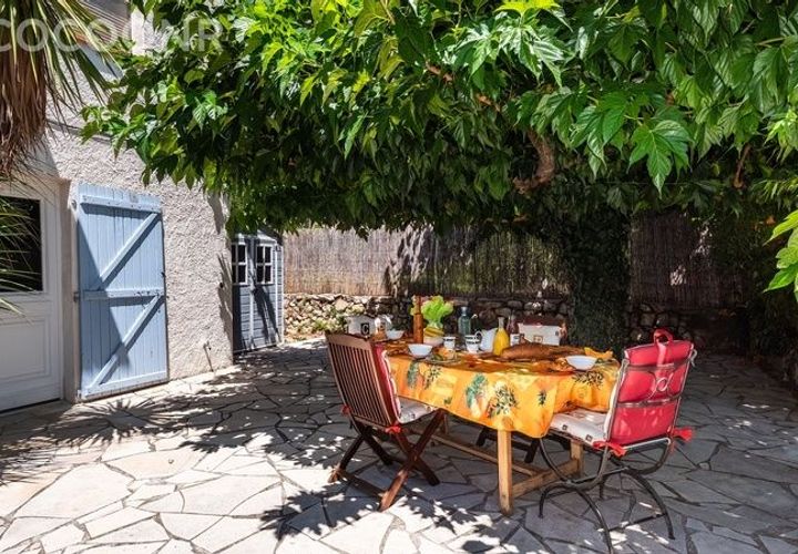 Apartament a Châteaudouble, Var, Châteaudouble - € 1.000/mes | Ref: 550824 - foto 1