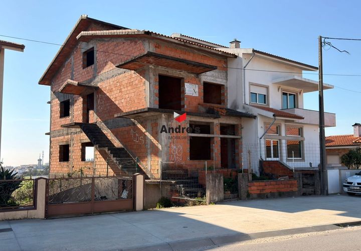 Villa i Gondomar, Porto, Gondomar - € 250.000 | Ref: 2229 - foto 1